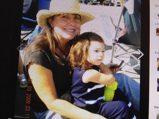 Laura Daugherty Photo 36
