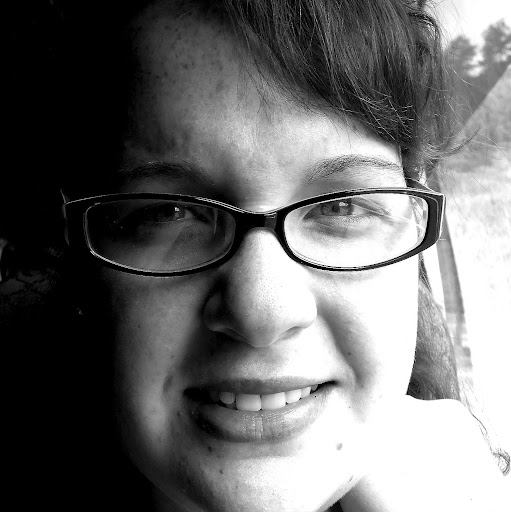 Sarah Carey Photo 29
