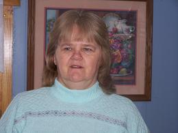 Deborah Holmes Photo 30