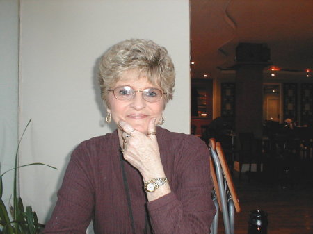 Virginia Curry Photo 28