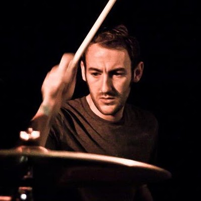 Johnny Lynch Photo 21