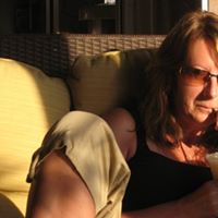 Diana Goldsmith Photo 9