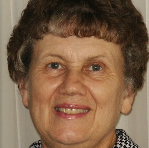Jeanette Drake Photo 13