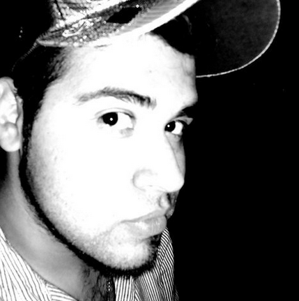 Rodolfo Guzman Photo 14