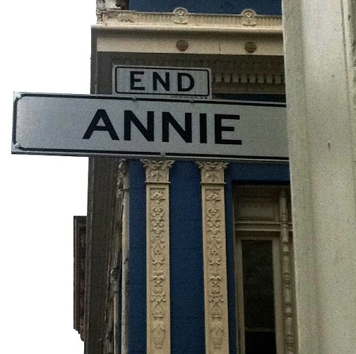 Anne King Photo 45