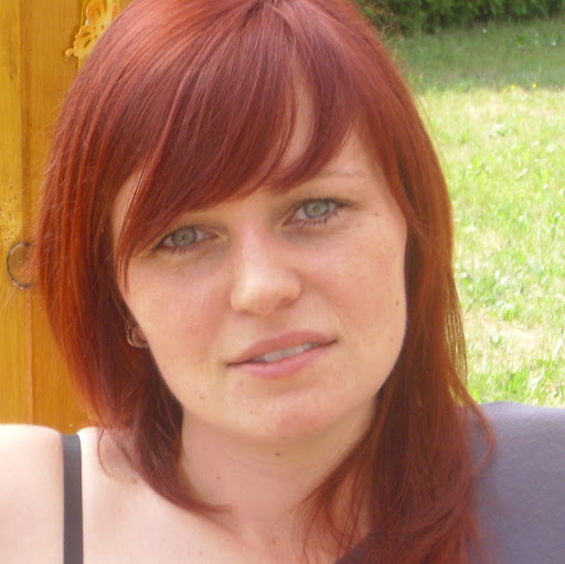 Jennifer Herrmann Photo 42