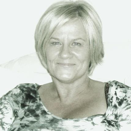 Gail Reid Photo 10