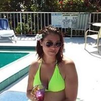 Heather Evangelista Photo 10
