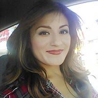 Yvette Rojas Photo 9