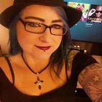 Hayley Edwards Photo 35