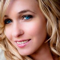 Haley Howell Photo 6