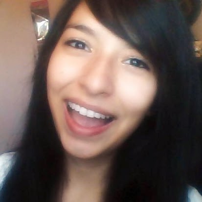 Stephanie Gee Photo 43