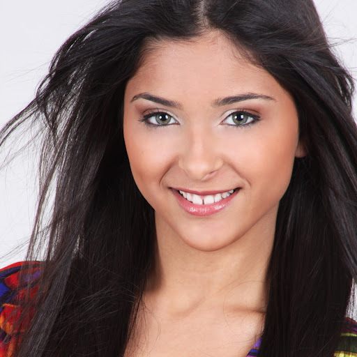 Anne Escobar Photo 6