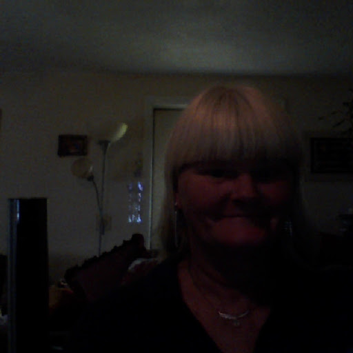 Connie Sampson Photo 27