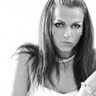 Elizabeth Thorp Photo 25