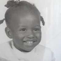 Denise Mathews Photo 31