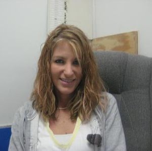 April Hardy Photo 22