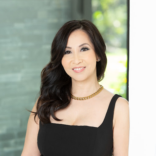 Ly Nguyen Photo 15