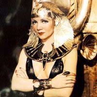 Claudette Colbert Photo 8