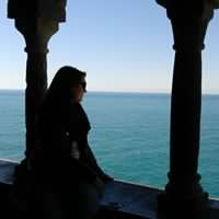Laura Gruber Photo 41
