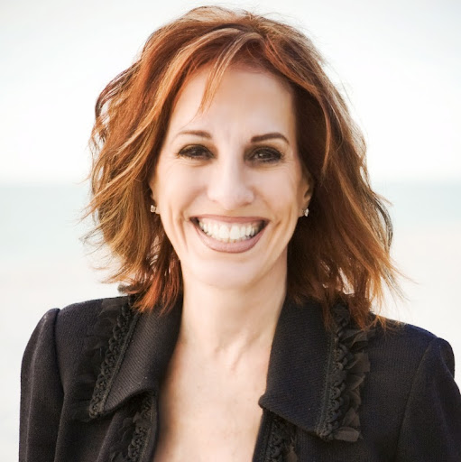 Jennifer Bennett Photo 58