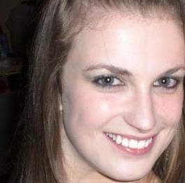 Amelia Robinson Photo 29