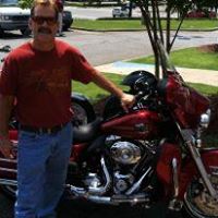 Mark Mckinney Photo 10