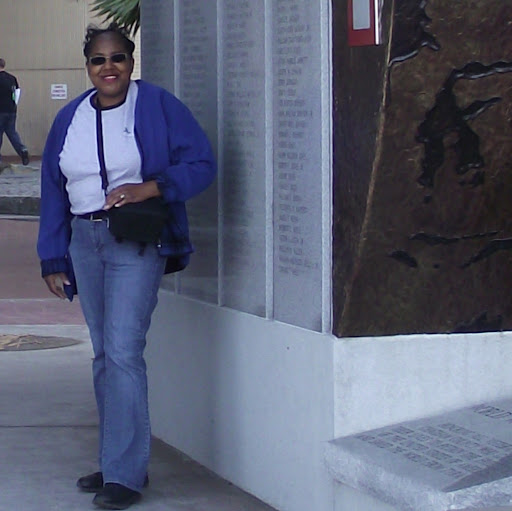 Sandra Owens Photo 26