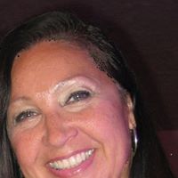 Deeann Gray Photo 17