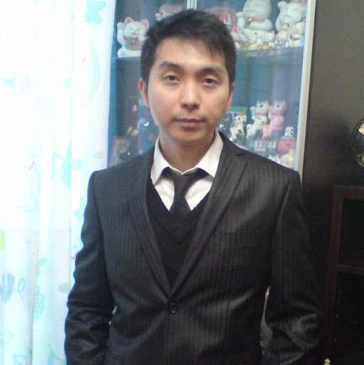 Stephen Lui Photo 17
