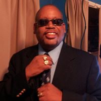 Anthony Ferrell Photo 30