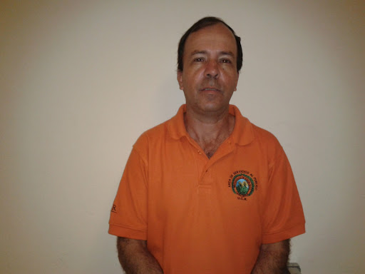 Francisco Robles Photo 25