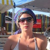Kristin Schroeder Photo 28
