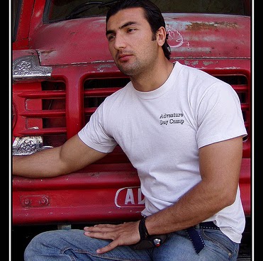 Kenneth Dyer Photo 8