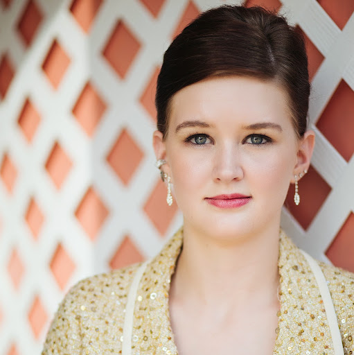 Jessica Roberts Photo 5