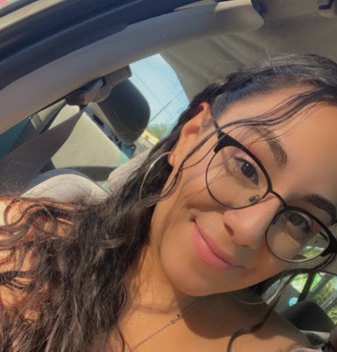 Jessica Alfaro Photo 30