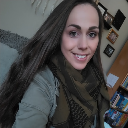 Stacey Maynard Photo 1