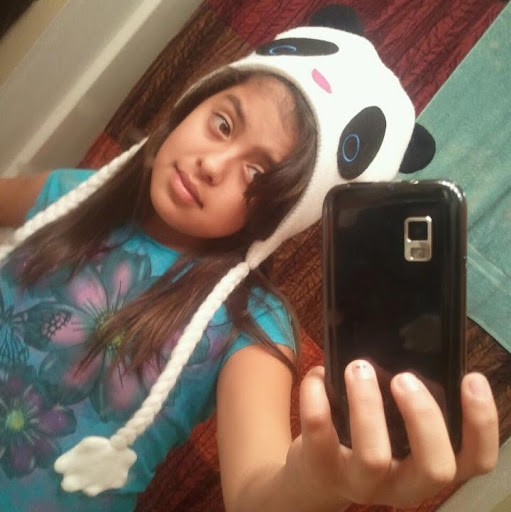 Janie Torres Photo 36