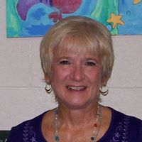 Paula Peterson Photo 40