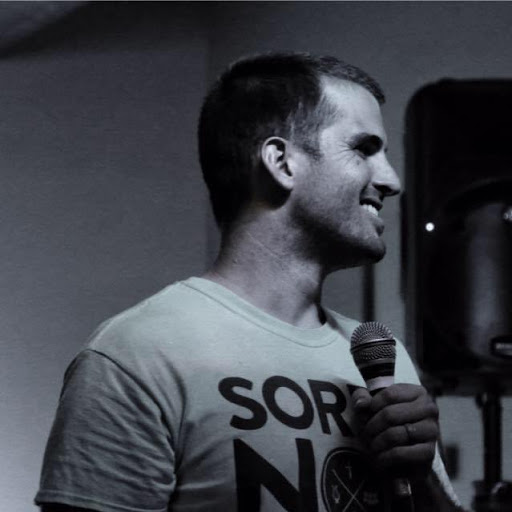 Chris Sullivan Photo 3