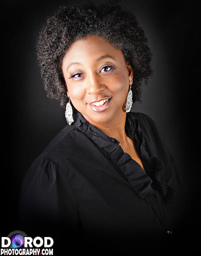 Andrea Watson Photo 30