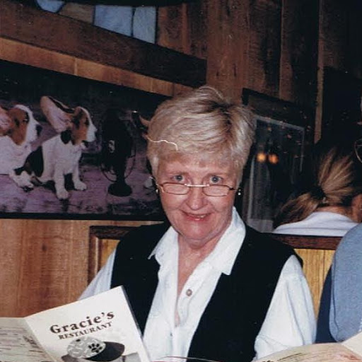 Joyce Robbins Photo 32