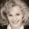 Julie Austin Photo 7