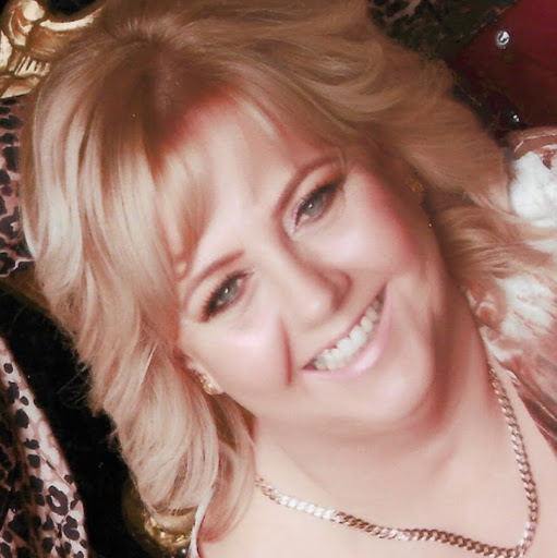 Gail Roberts Photo 42