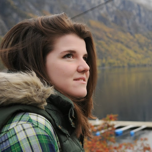 Bethany Webster Photo 27