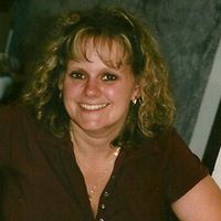 Traci Schultz Photo 23