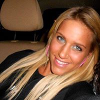 Caroline Wolfe Photo 27