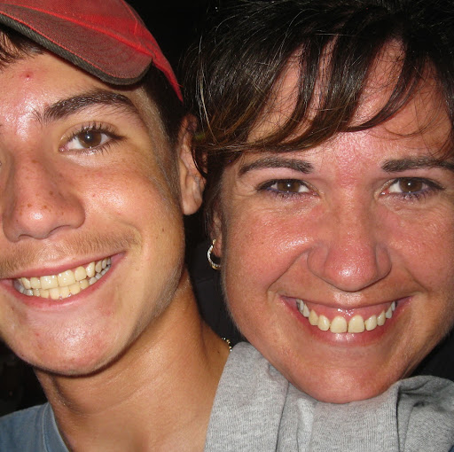 Melissa Robbins Photo 32