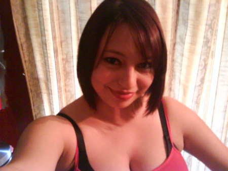 Jeanette Fernandez Photo 14