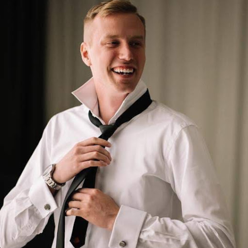 Austin Reed Photo 16